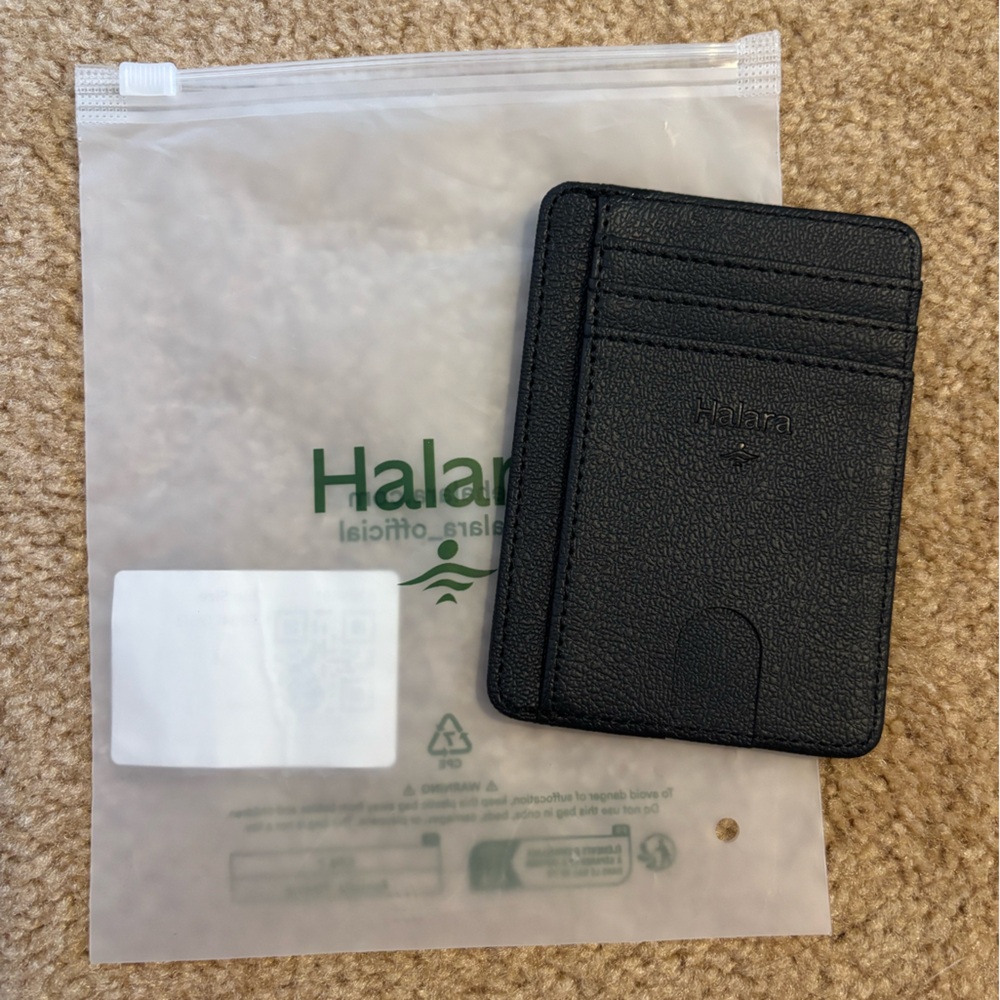 Halara Black Card Holder Slim Wallet